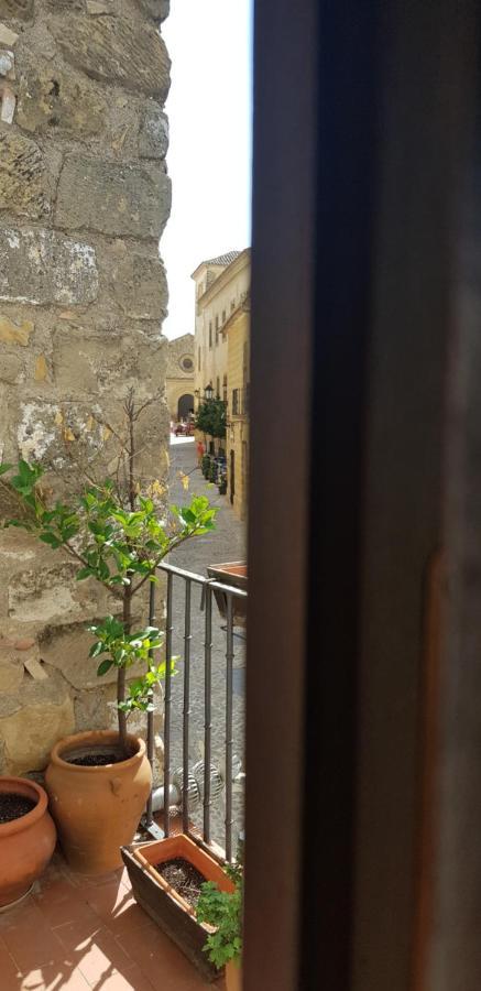 La Casa Del Pintor - Estudio De Arte En Baeza Dış mekan fotoğraf
